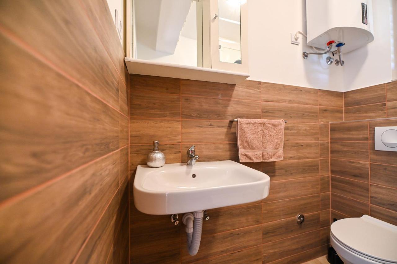 Apartmani Frleta Бибинє Екстер'єр фото